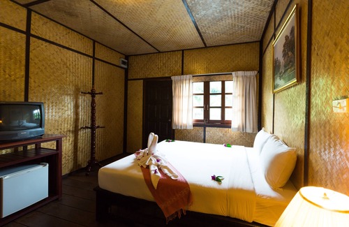 Thong Pha Phum Hotel | Nakakiri Resort & Spa