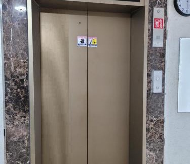 Saha Apartment | Nakgae Station 5 minutes away 68 pyeong