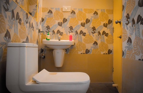 Ramapuram Hotel | Naksha Tree Hotels Honey Crest