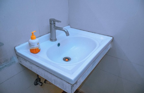 Koyambedu Hotel | Naksha Tree Hotels Kishore Inn - Koyambedu