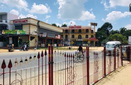 Nallur Hotel | Nallur Mylooran Arangam