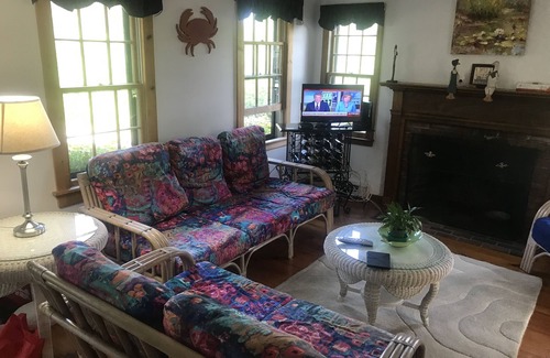 West of Town House | Nantucket - edge of town