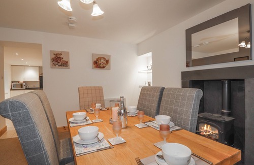 Marybank Cottage | NANVILLE, pet friendly, character holiday cottage in Beauly