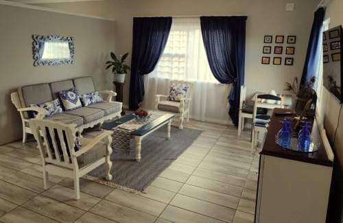 Greater Johannesburg Metropolitan Area Apartment | Naomi's Sky Loft Little Falls