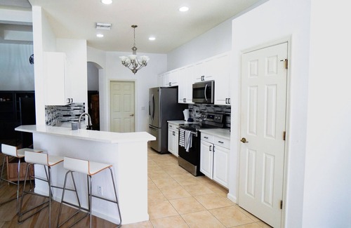 Naples Heritage House | Naples Home with private pool and lake view - Just miles from the beach