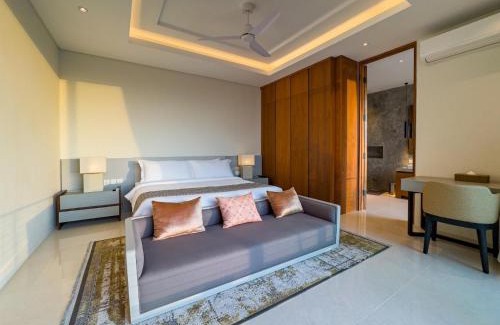 Umalas House | Narawangsa Villa 4br Amazing Sunset Rooftop
