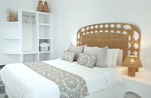 Aliki Hotel | Narges Hotel