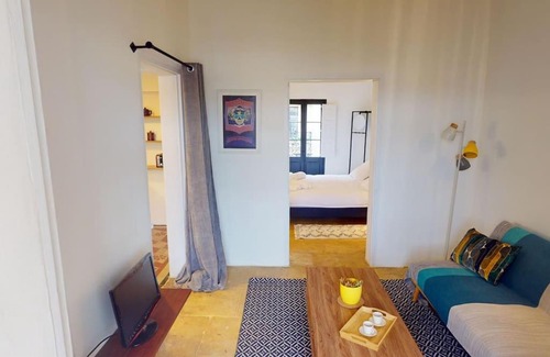 Victoria House | Narrow Street Suite