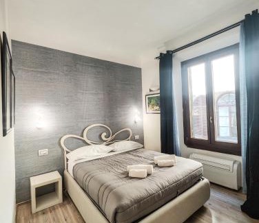 Sant' Ambrogio House | Nashira Rooms