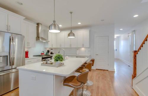 The Nations House | Nashville Charmer The Nations Big Luxury Home