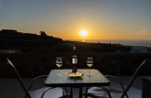 Tholos Apartment | Nastram Suites Oia