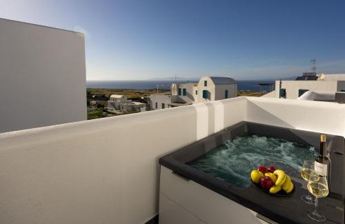 Tholos Apartment | Nastram Suites Oia