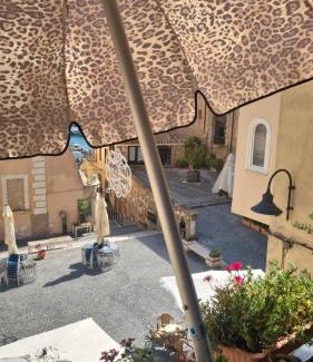 Nettuno Apartment | Natalìa glamour home