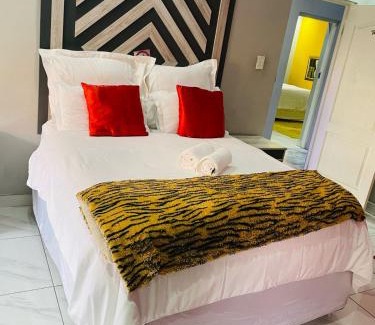Ekurhuleni Cabin | National Lodge