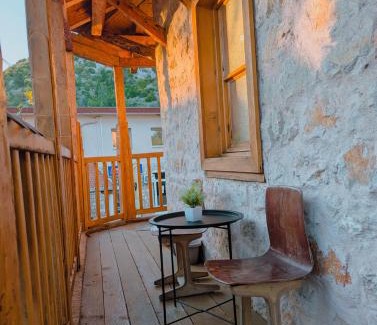 Stolac Apartment | National Monument Konak