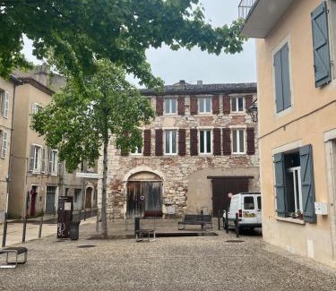 Cahors Old Town Apartment | Nationale 202 CahorsCityStay