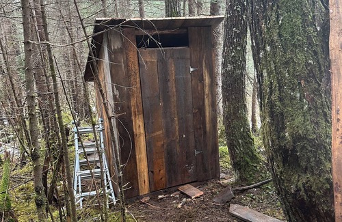 Bear Creek RV Rental | Natural scenic campground in Seward