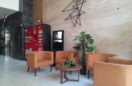 Jakarta Hotel | Nature INN Majestic Point Serpong