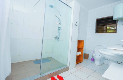 Remera Hotel | Nature Kigali