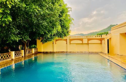 Udaipur District Hotel | Nature Peace Paradise - A Lush Green Resort