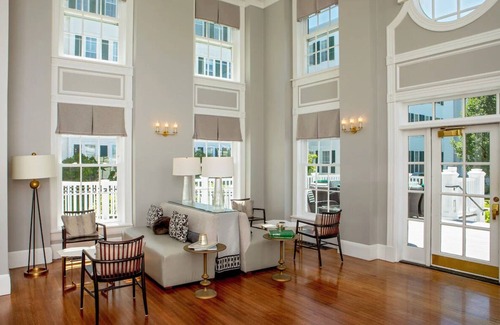 Manchester Hotel | Nature Retreat: Plush 3BR Stay w/Spectacular Views w/Balcony | Pool | Spa