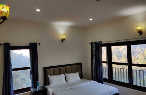 Naina Range Hotel | Nature Roar