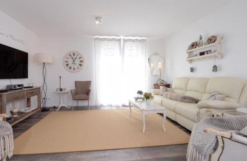 Gross Schwansee House | Nausikaa's- Fleur de Lis