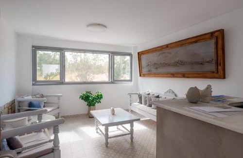 Paros Apartment | Nautilus Apartments-Suites