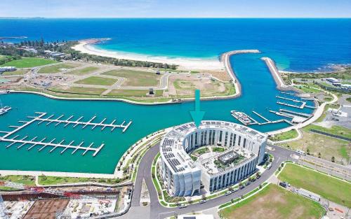 Shell Cove Apartment | Nautilus View - Luxury Marina Getaway
