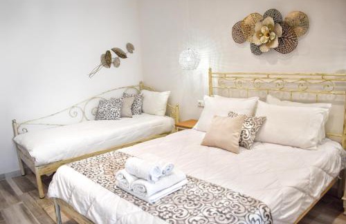 Naxos Town Apartment | Naxos Enjoy Apartments