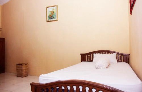 Central Yogyakarta Villa | Ndalem Ngadisuryan Homestay