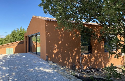 Fuveau House | Near Aix en Provence - Architect-designed house with century-old oak tree
