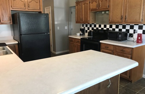 Jamestown House | Near Cumberland River, 12 miles from Wolf Creek Dam, in Creelsboro community