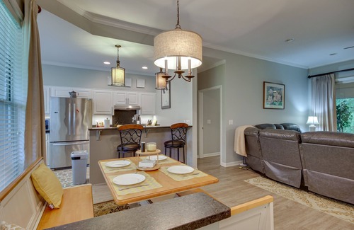 McCormick House | Near Golfing: Savannah Lakes Townhome
