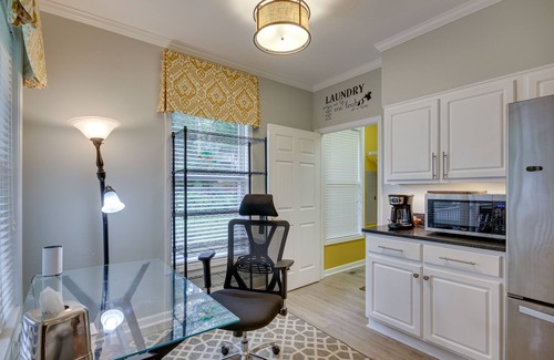 McCormick House | Near Golfing: Savannah Lakes Townhome