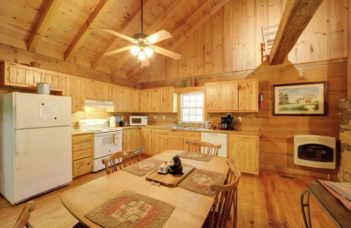Vein Mountain Cabin | Near Lake Lure: Quiet Cabin w/Deck & Trail Access