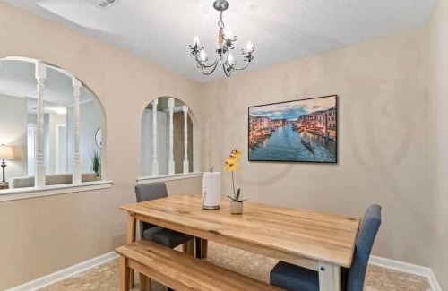 Gunter Afs House | Near Parks Dining & Shopping - Glade Park Gem