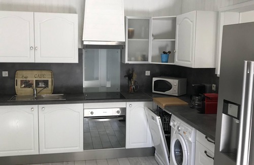Grayan-Et-L'Hopital House | Near Soulac/mer, house 3 bedrooms, sleeps 6, heated indoor pool