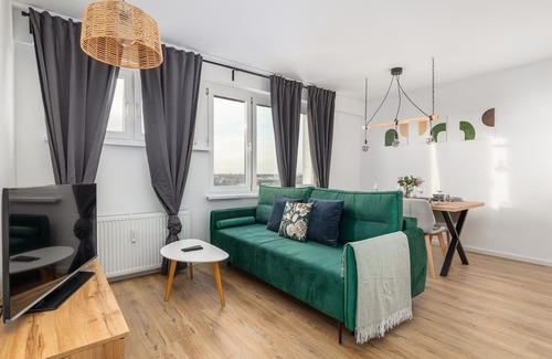 Nowe Miasto Apartment | Near the Warta River Poznan by Renters