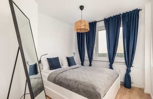 Nowe Miasto Apartment | Near the Warta River Poznan by Renters