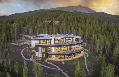 Baldy Mountain House | Nearly 12k sq ft of luxury, private ski shuttle, indoor pool, theater, 2 hot tubs, 360 views!