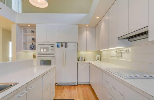 Sea Ranch House | Neel Nirvana Deck w/BBQ & Community Pool!