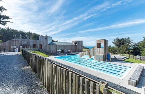 Sea Ranch House | Neel Nirvana Deck w/BBQ & Community Pool!