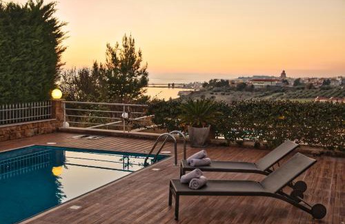 Nea Moudania Villa | Nefeli & Dina Villas by Diomedes Group