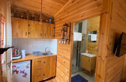 Orhaniye Ski Chalet | Nehir Bungalov Orhaniye