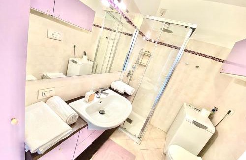 Certosa Apartment | Nel cuore di viale Certosa, tra Centro Città e Rho Fiera Milano, con parcheggio interno privato