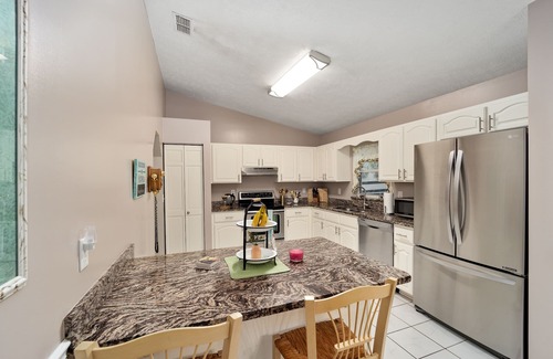 Fellowship House | Nellies Cottage is 4 miles from WEC-World Equestrian Center