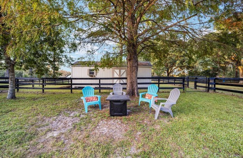 Fellowship House | Nellies Cottage is 4 miles from WEC-World Equestrian Center