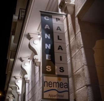 Cannes City Centre Apartment | Nemea Appart Hotel Cannes Palais
