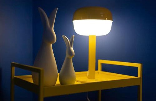 Costieres Apartment | Neon Oasis - Parking - Terrasse - Wifi -